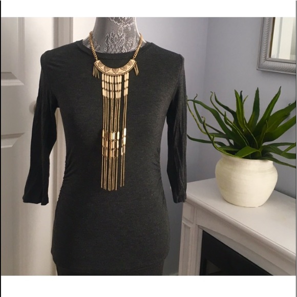 Gold Necklace - Picture 1 of 2